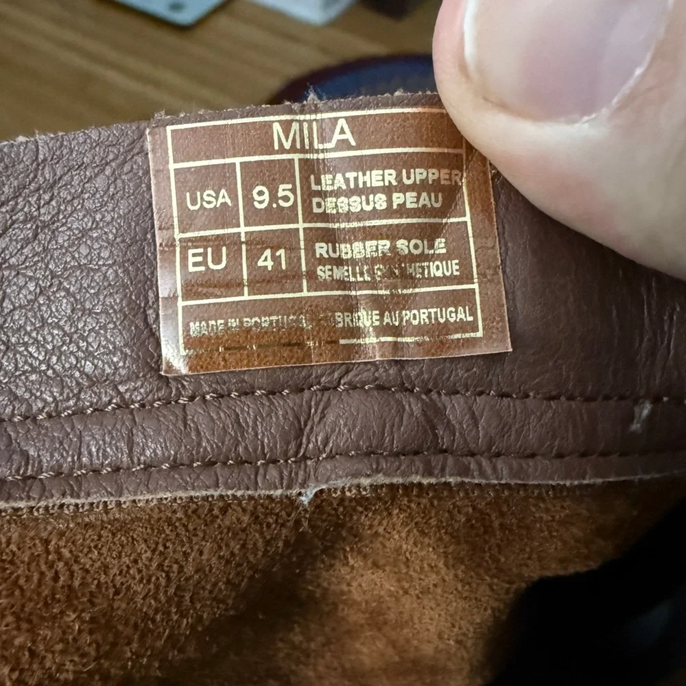 ANTONIO MELANI Brown Suede Ankle Boots - Picture 3 of 4